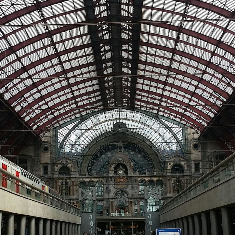 Antwerp train station, with modern and old elements