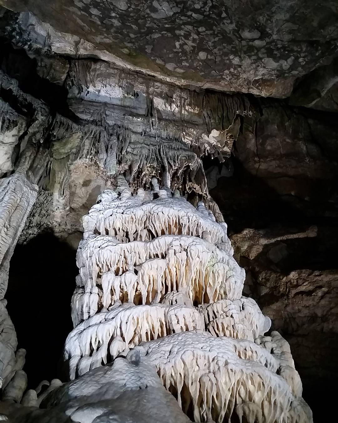 A limestone formation looking like a huge cake