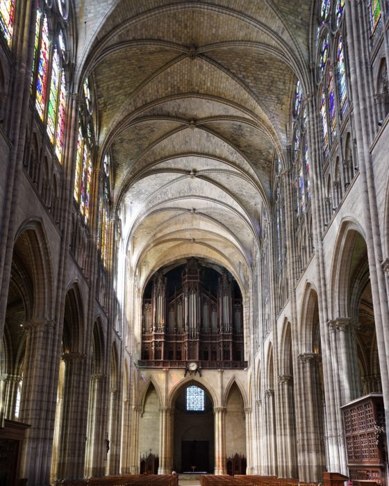 Saint-Denis nave and organ