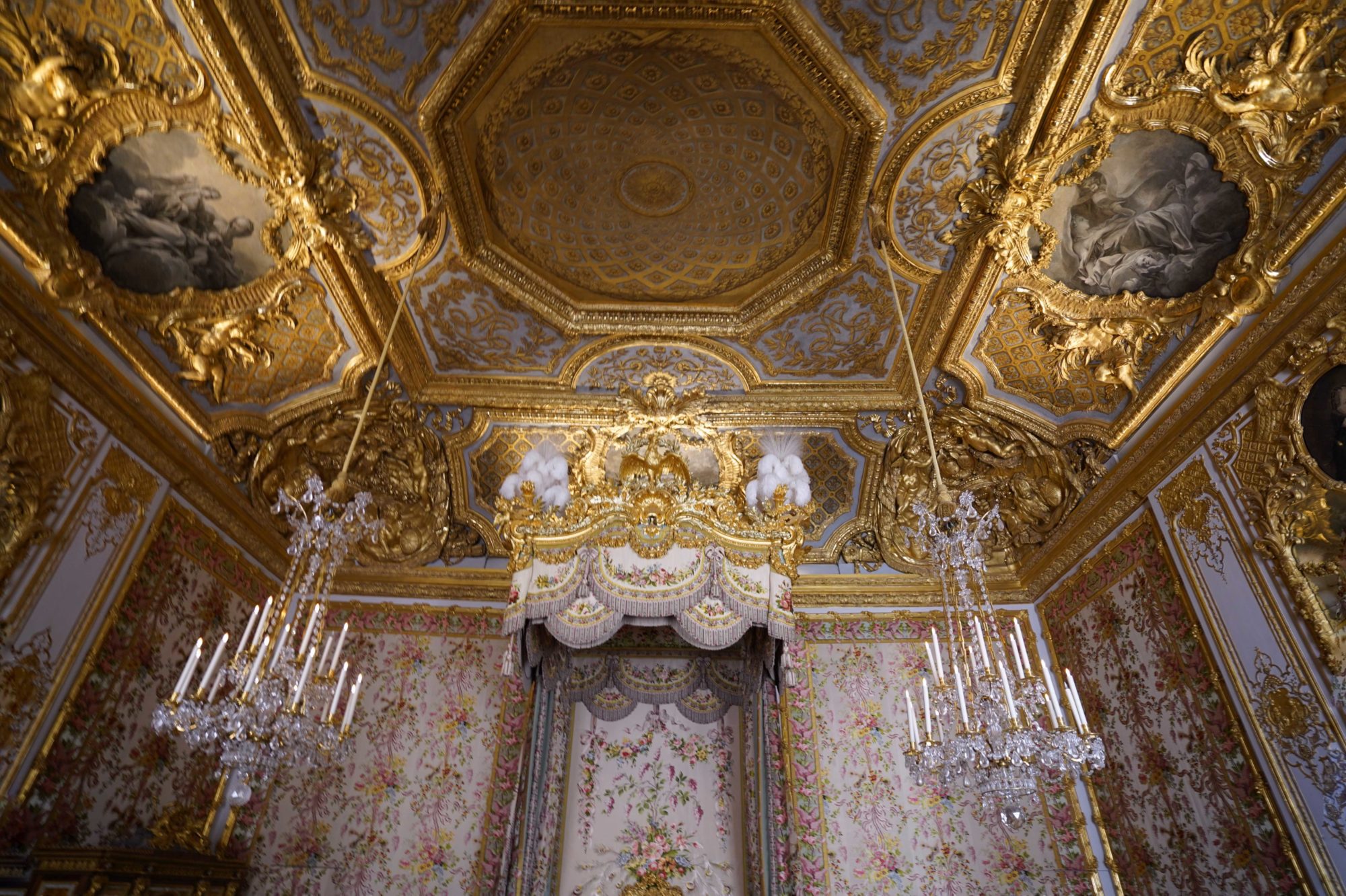 Queen's bedchamber